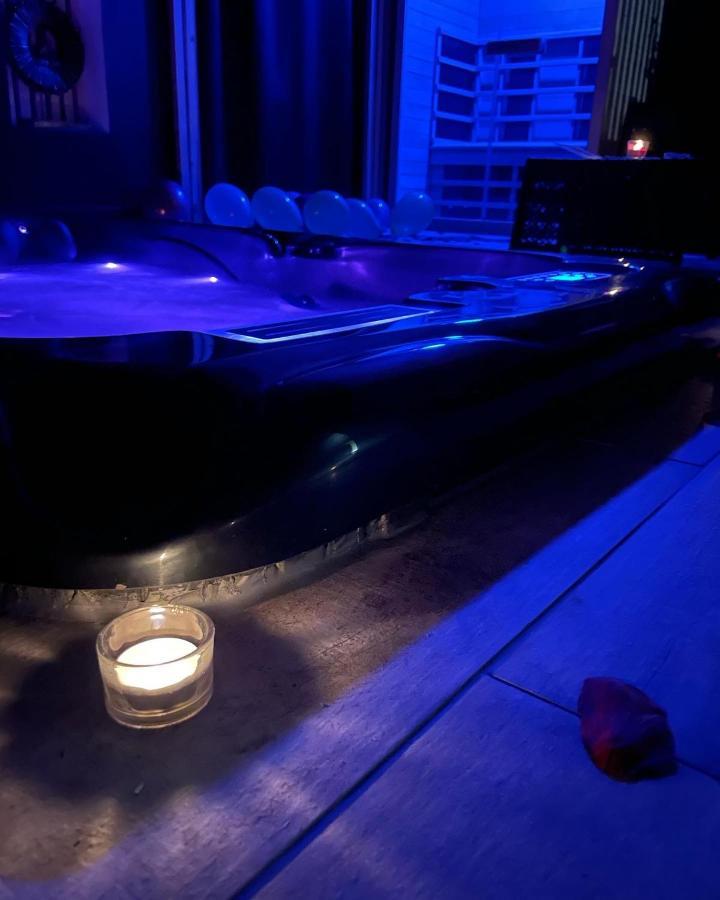 La Suite Grenoble Spa Jacuzzi Et Sauna Privatif Buitenkant foto